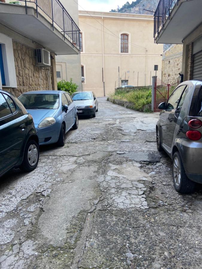 شقة Na Za' Pina تْشيفالو المظهر الخارجي الصورة